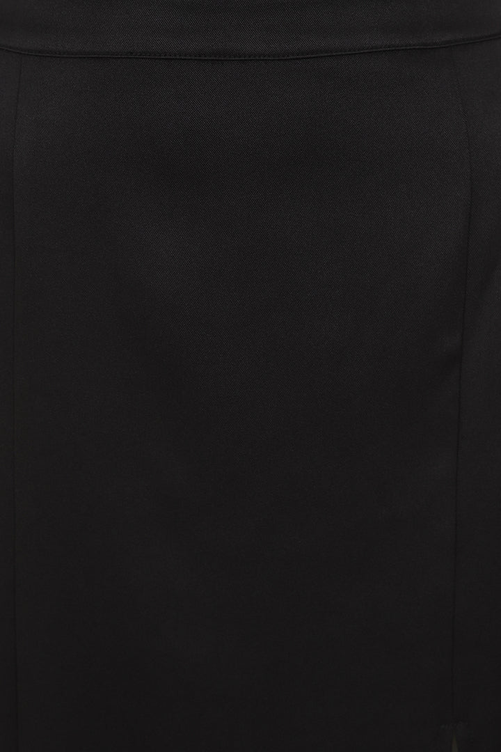 Scarlette pencil skirt: Black