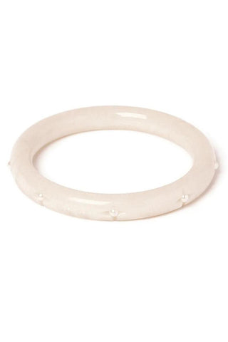 Narrow Frosted Pearls Bangle